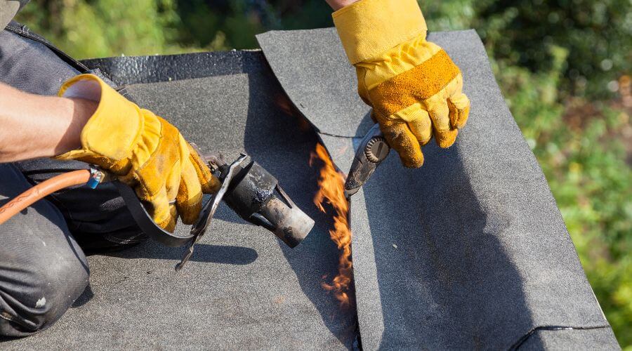 Professional gutter cleaning in Pricedale, PA